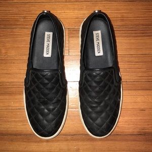 Steve Madden black sneakers